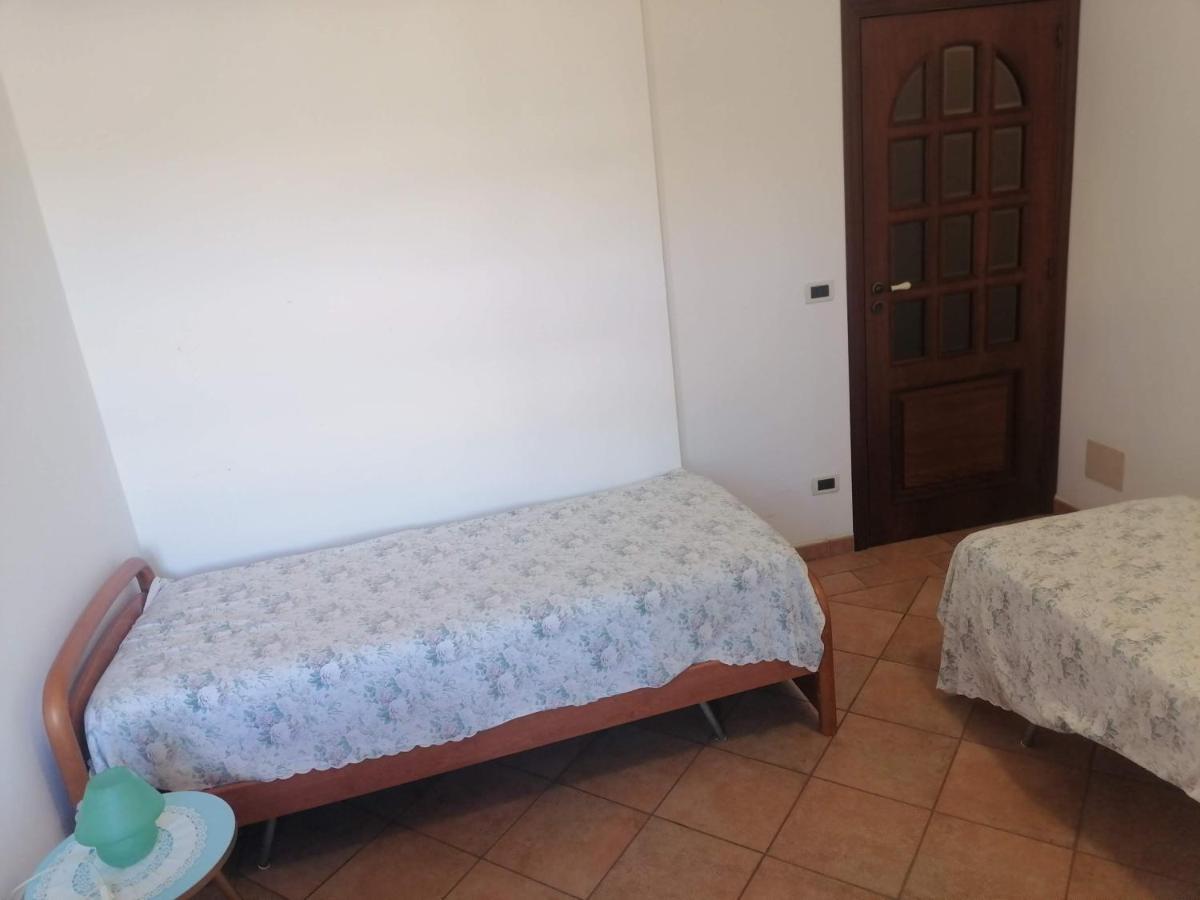 Da Rosa e Ignazio Affittacamere Piraino Esterno foto