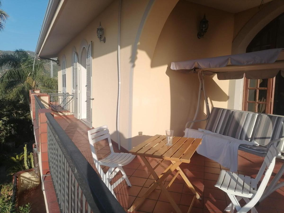 Da Rosa e Ignazio Affittacamere Piraino Esterno foto